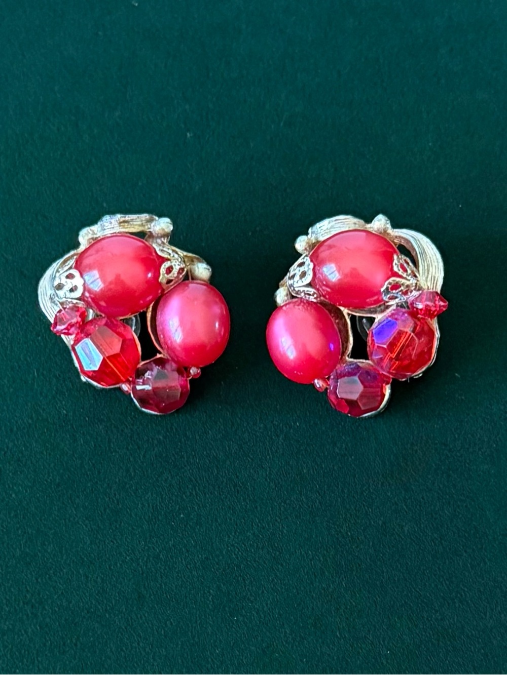 Vintage Judy Lee Mid Century Red Moonglow Glass Beaded Crystal Clip On Earrings